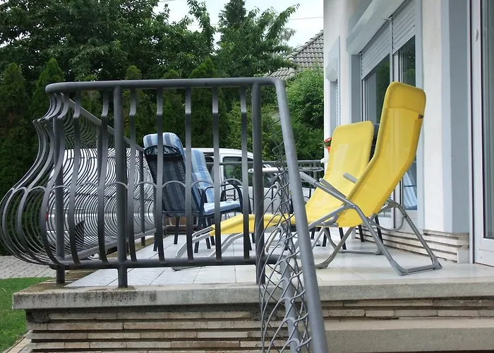 דירה Levente Balatongyörök